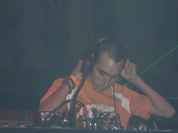 Alex Trackone